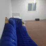غرفة واحدة فقط